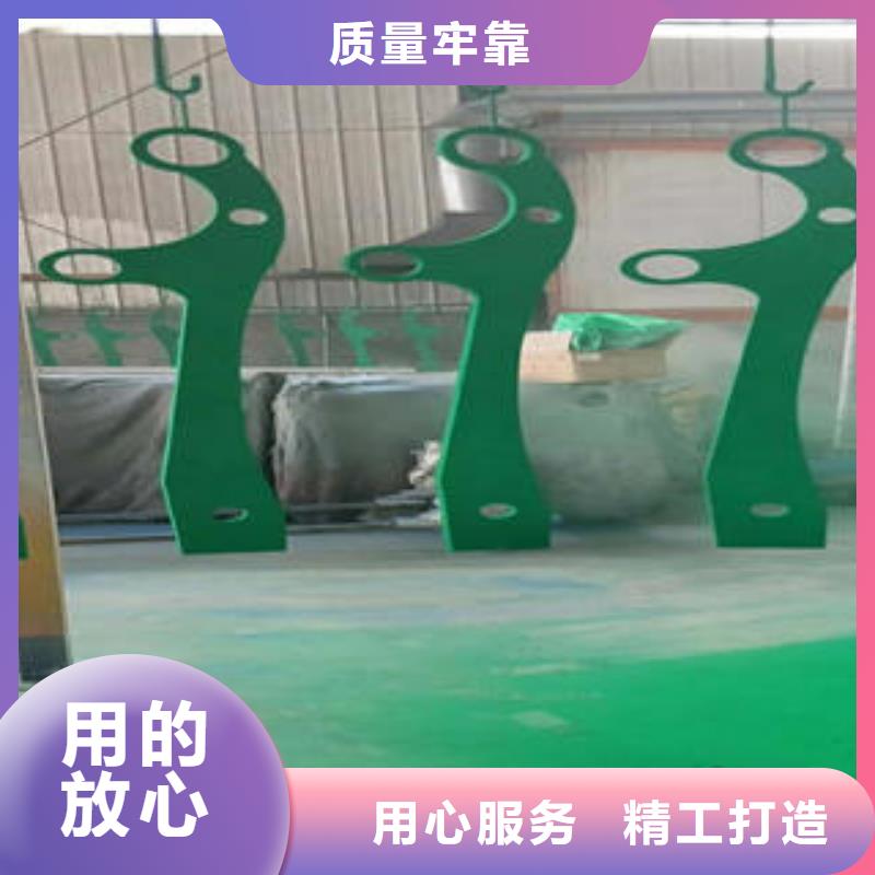 不锈钢复合管栏杆桥梁护栏立柱选择我们没错用心制作