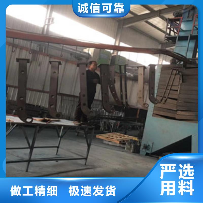 立柱_不锈钢复合管桥梁防撞护栏厂家技术完善按需定做