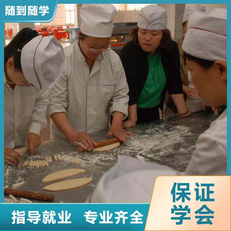 中西糕点叉车学真技术学真本领
