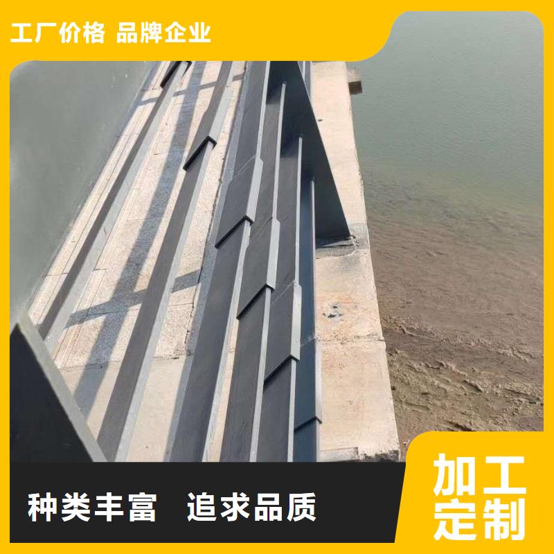 护栏,热镀锌立柱一站式采购方便省心同城服务商