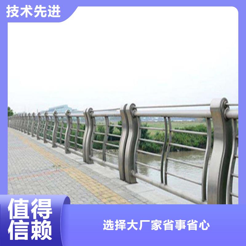 护栏立柱【【镀锌波形护栏】】种类丰富种类齐全