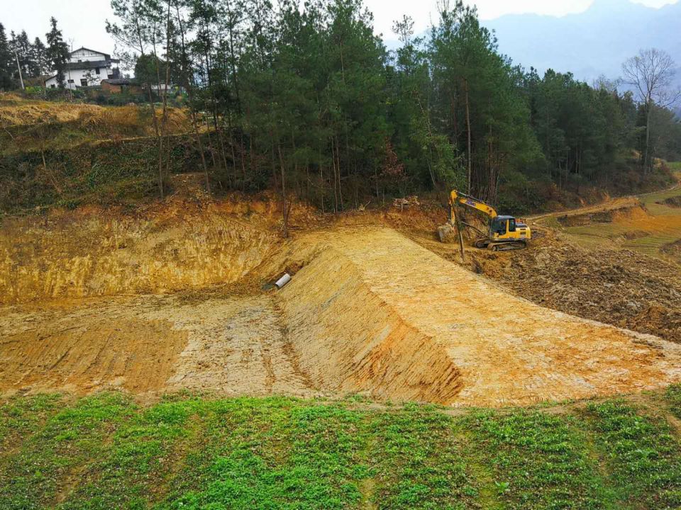 预拌流态固化土施工机械泥土固化剂在线咨询交货准时