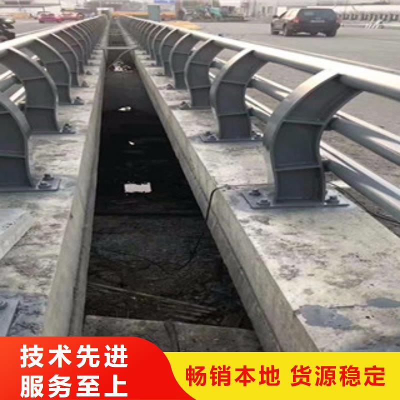 桥梁栏杆生产厂家,桥梁灯光护栏口碑好实力强贴心服务