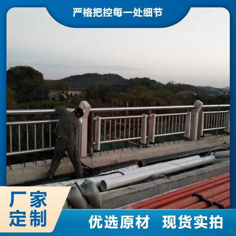 钢背木护栏LED灯光护栏优良材质价格实惠工厂直供
