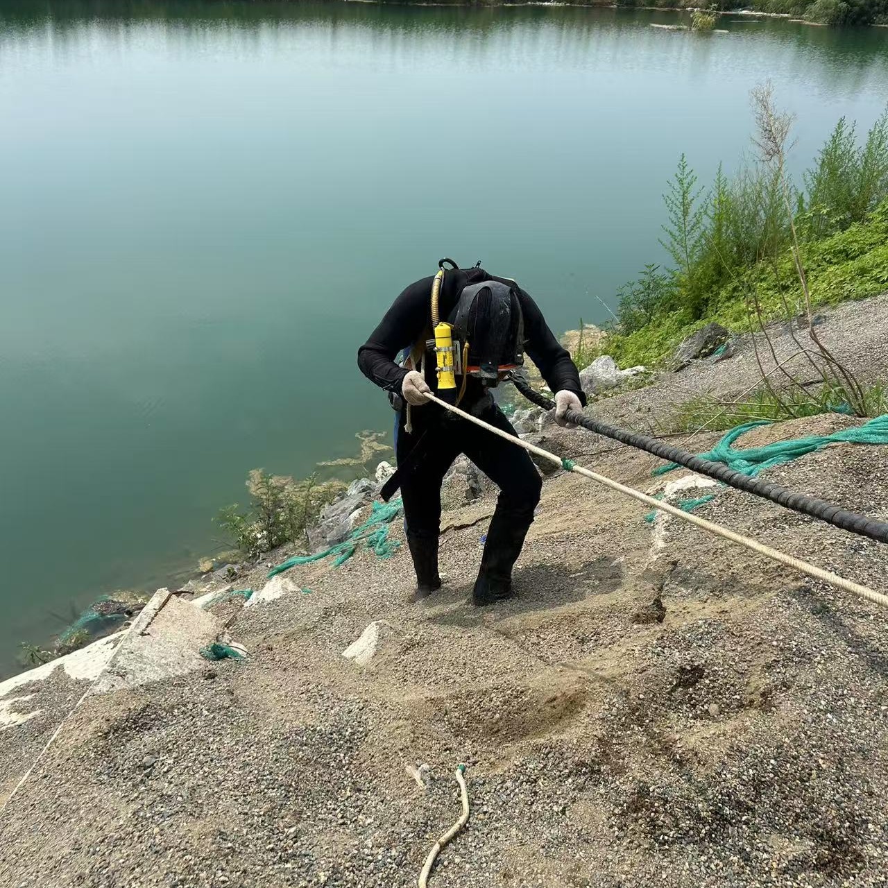 水下铆接快速响应省钱省时