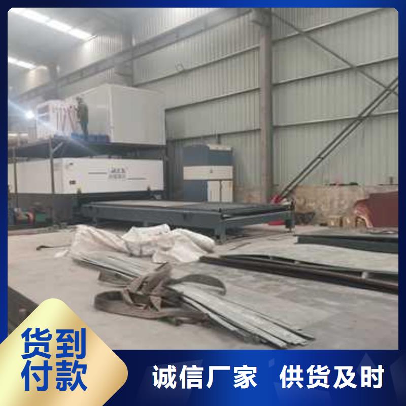防撞护栏钢模具承接公司符合行业标准