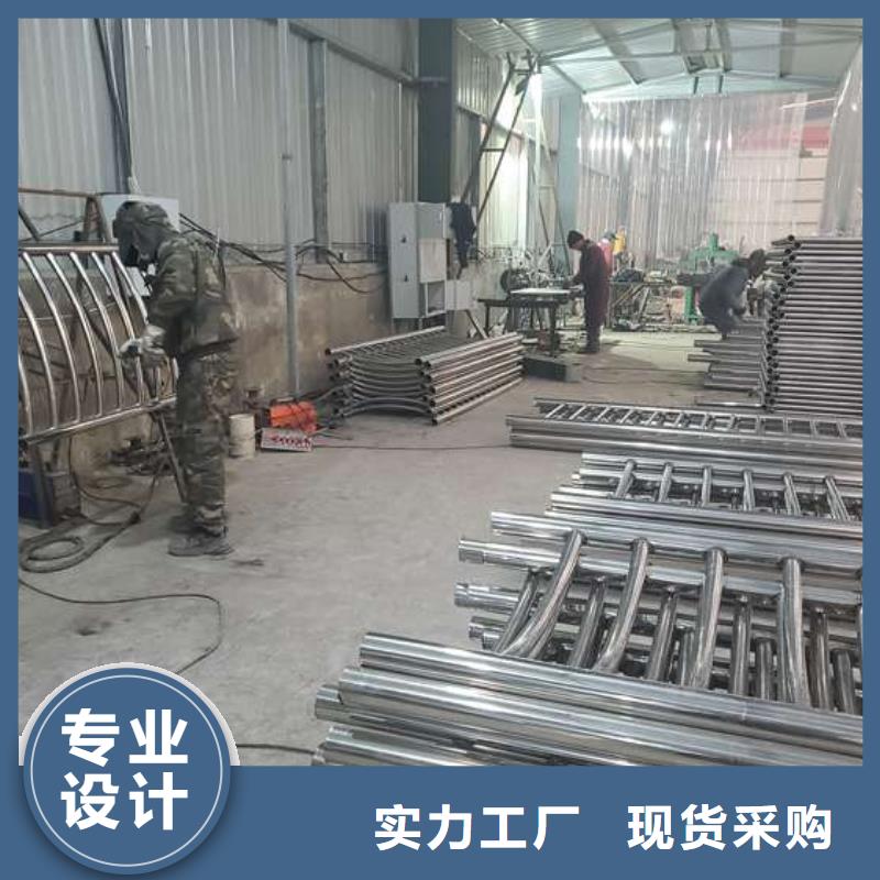 钢结构防撞护栏厂家——十余年更专业厂家规格全