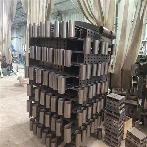 防撞护栏价格多少钱一米质量上乘厂家本地制造商
