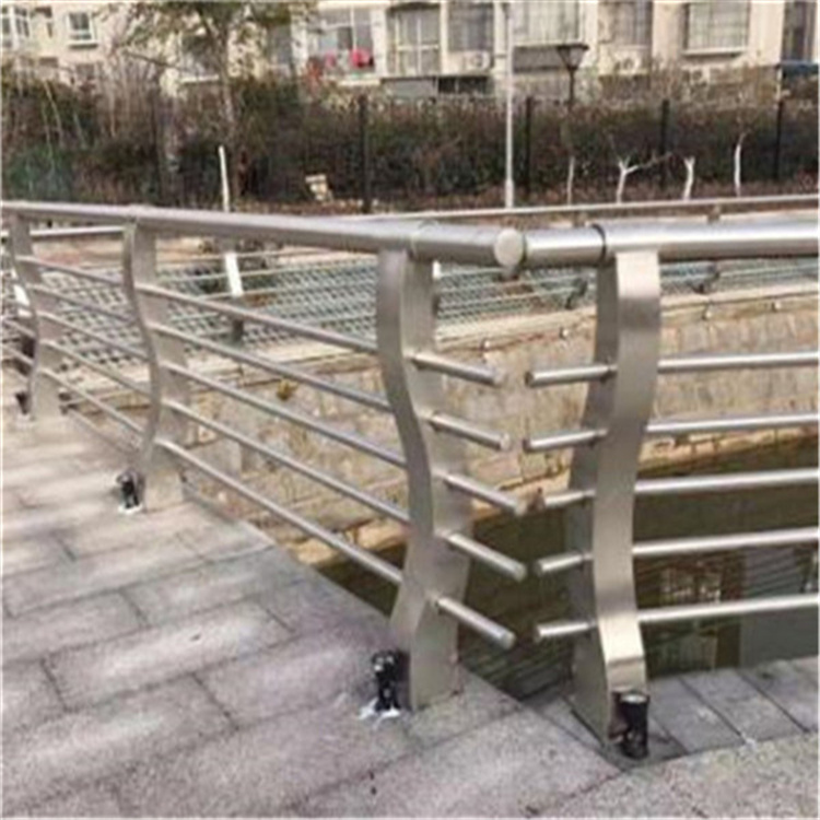 ​公路桥梁防撞栏杆按需加工生产本地服务商