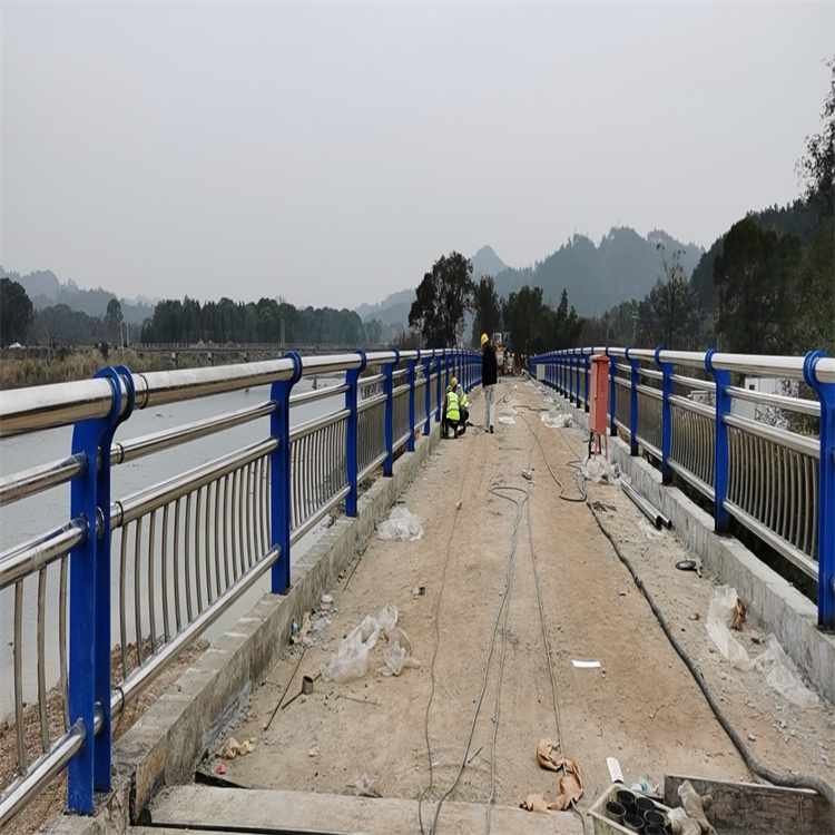 桥梁河道道路护栏销售电话当地供应商