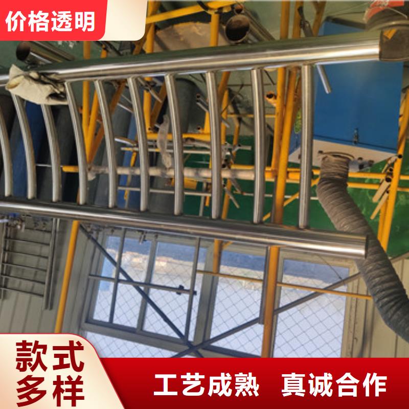 灯光桥梁护栏立柱新价格当地生产厂家