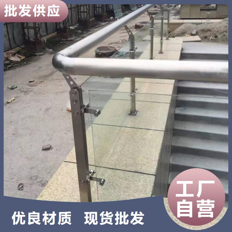 广场防撞护栏报价制造厂家