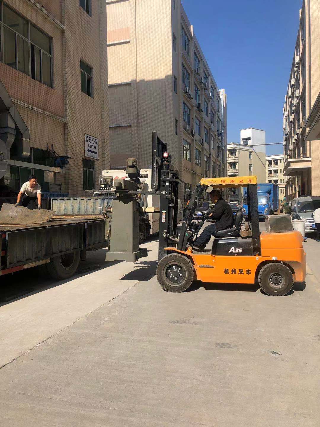 晋中到成都返空车工地搬家多算少钱