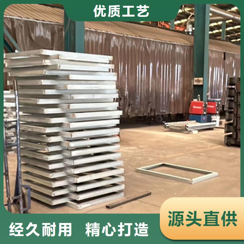 护栏,热镀锌立柱货品齐全对质量负责