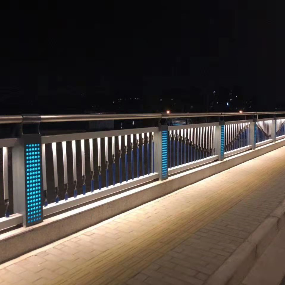 河道桥梁防撞护栏使用时间长服务周到