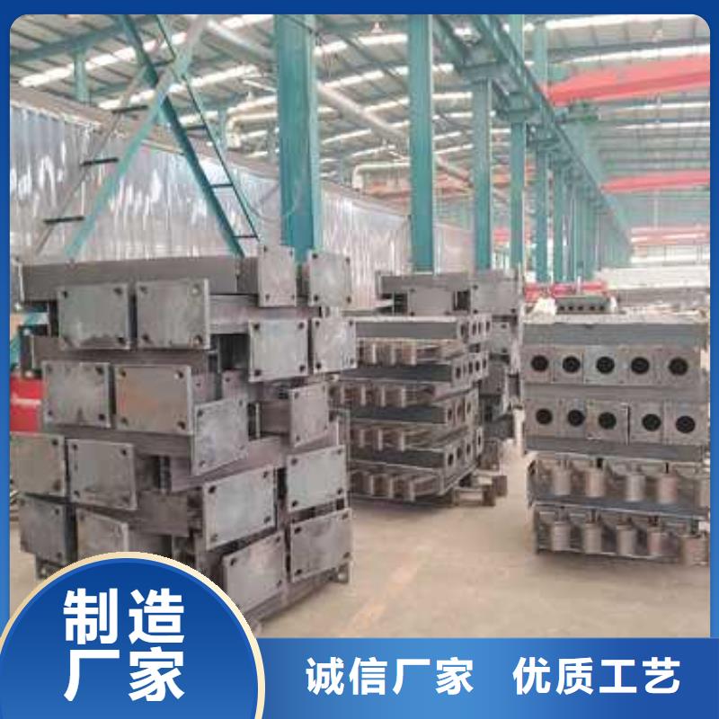 交通防撞护栏诚信立足多种优势放心选择