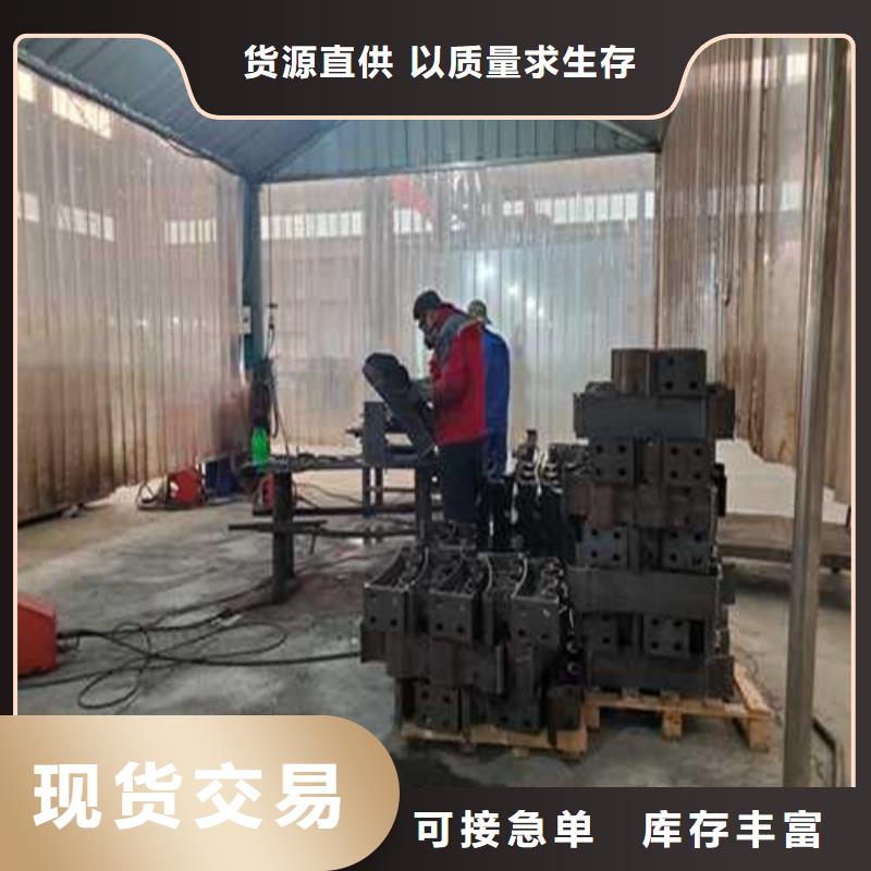 道路护栏桥梁护栏厂精心打造当地生产厂家