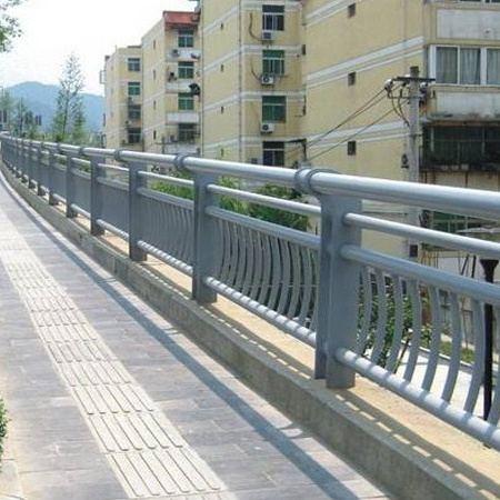 护栏河道护栏实力派厂家本地服务商