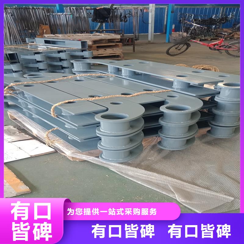 护栏_天桥防撞护栏专业厂家自主研发