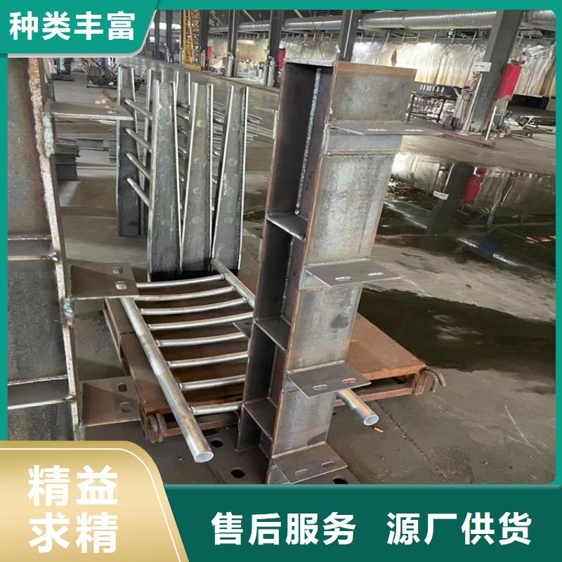 双圆管防撞护栏厂家位置一手货源