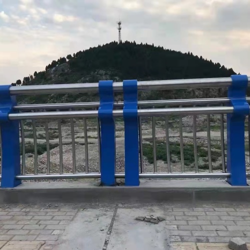【护栏_不锈钢复合管产品优良】高品质诚信厂家