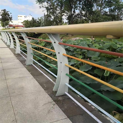 不锈钢防撞护栏加工电话本地货源