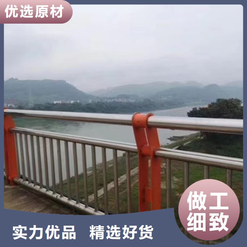 桥梁护栏_中央分隔栏满足多种行业需求源头直供