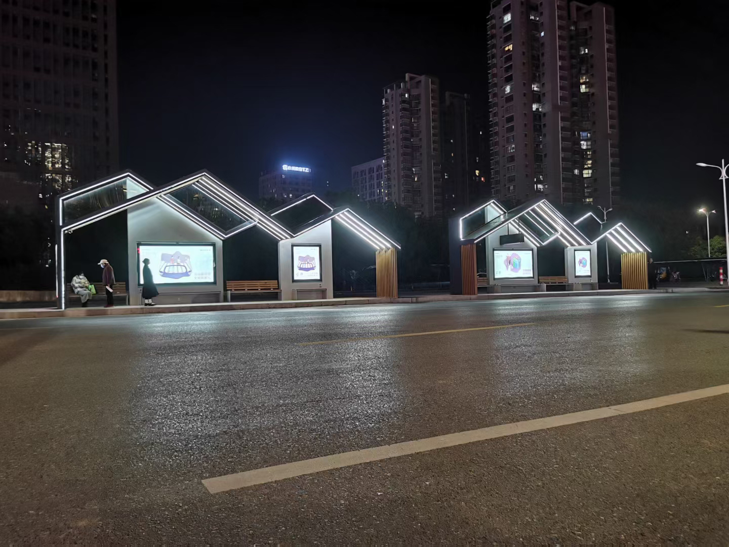 太阳能灯箱候车亭按需定制