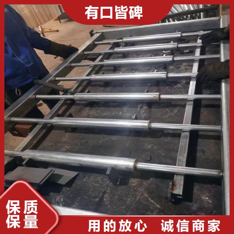 不锈钢桥梁护栏立柱学校价格实惠