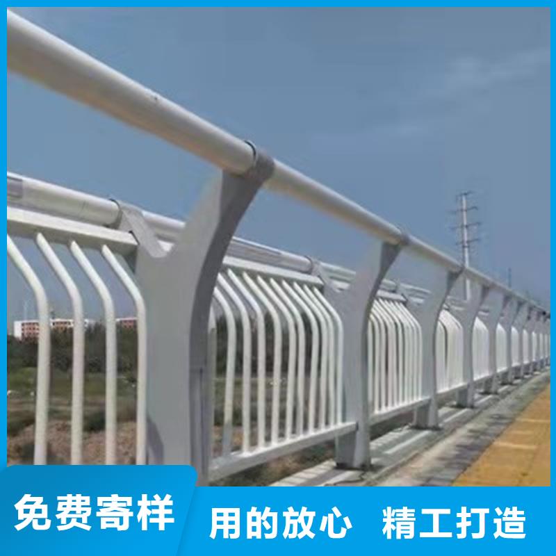 防撞桥梁护栏立柱焊接欢迎订购购买的是放心
