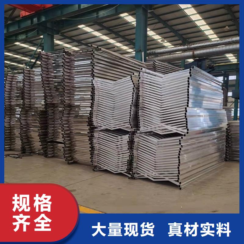 桥梁防撞护栏_【城市景观防护栏】安装简单产地厂家直销