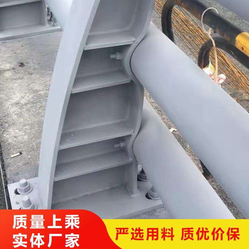 优选：钢背木护栏生产厂家同城品牌