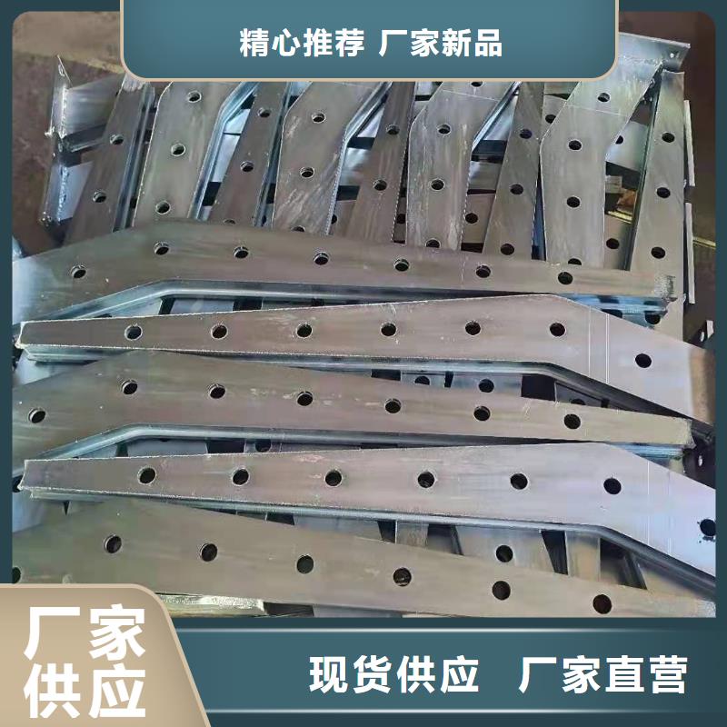价格行情:金属梁柱式中央防撞护栏好货有保障