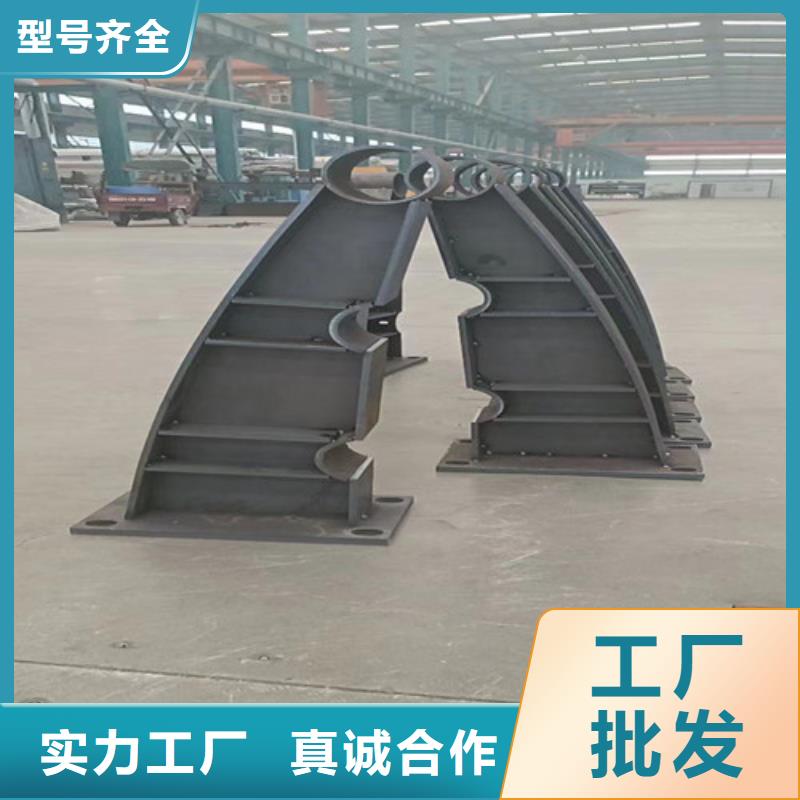 304不锈钢复合管桥梁护栏买的放心找云海旭金属材料有限公司检验发货
