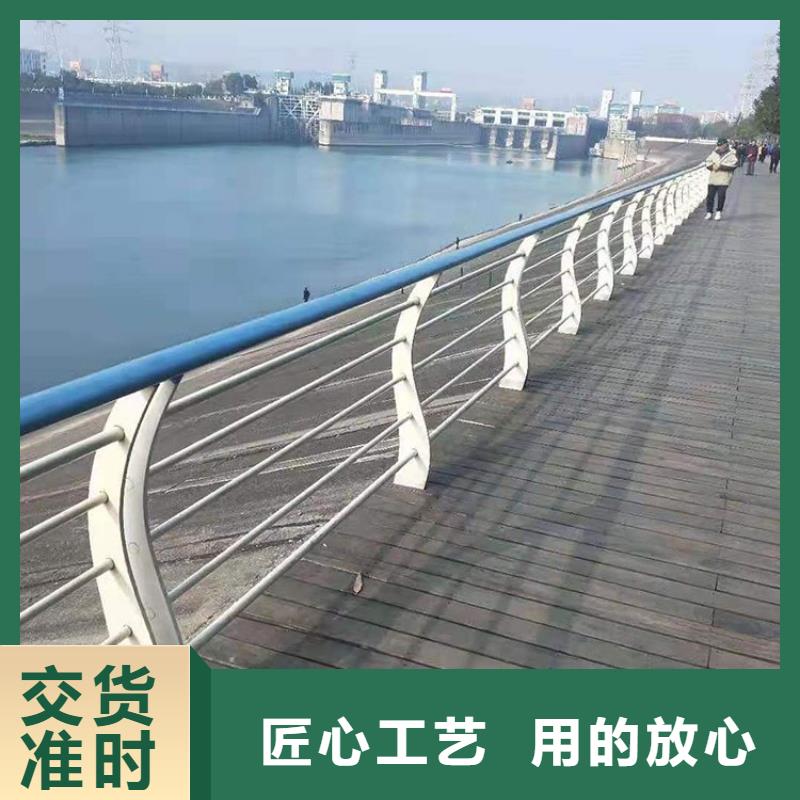 桥梁防撞护栏国道抗冲击围栏一站式采购商当地货源