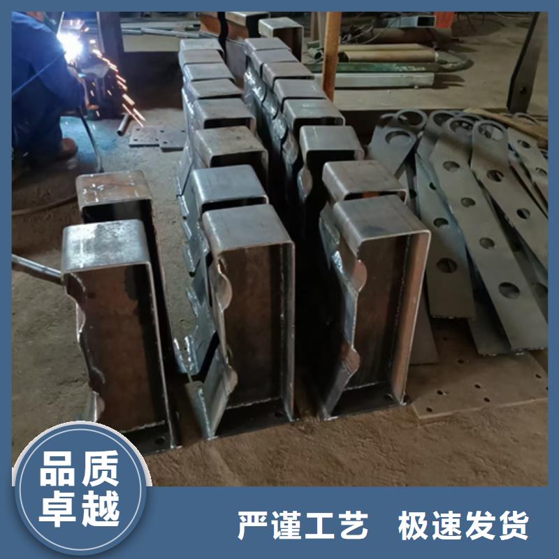 护栏立柱防撞立柱货源充足一站式服务