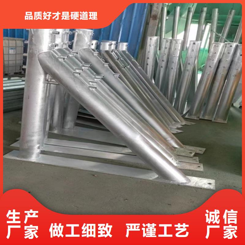 三横梁桥梁护栏现货供应_规格全品质无所畏惧