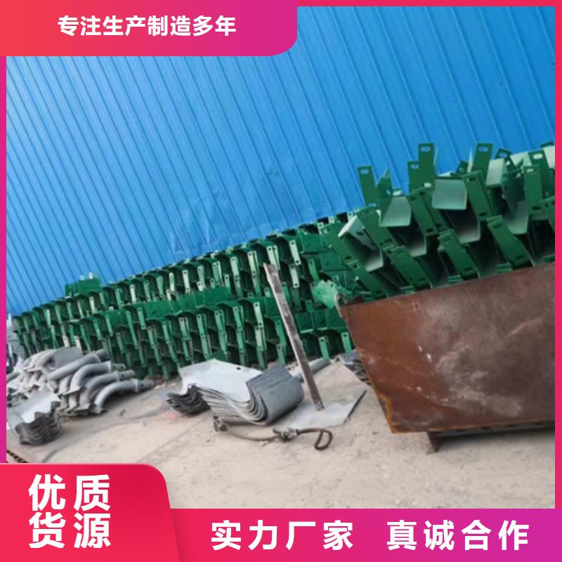 #波形护栏板#选择我们品质卓越