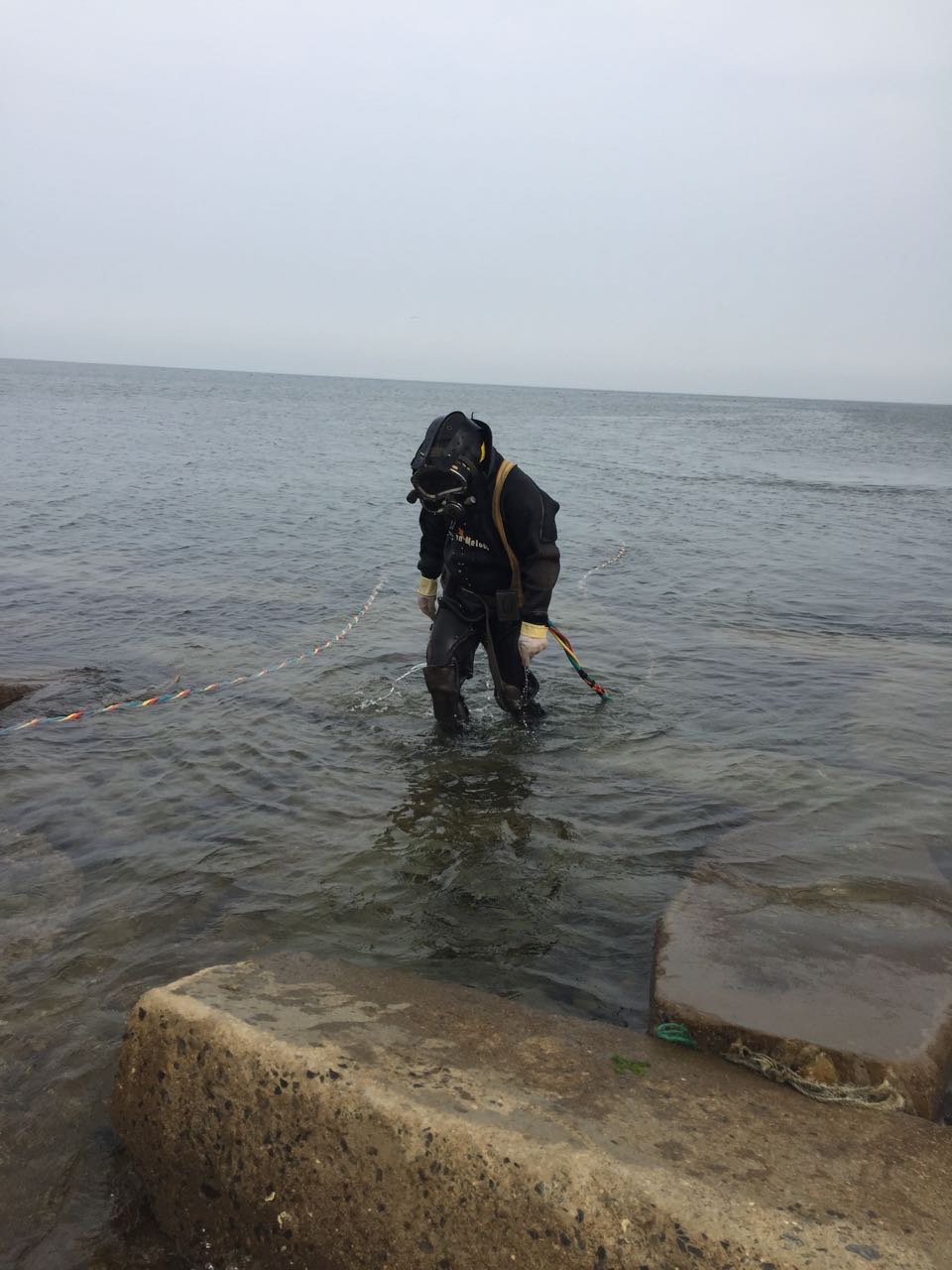南京市水下打捞队-当地潜水员公司价格透明
