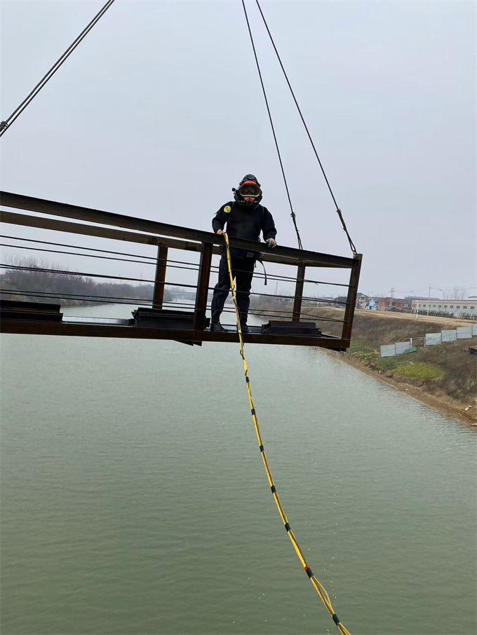 水下管道检测修复欢迎来电24小时为您服务