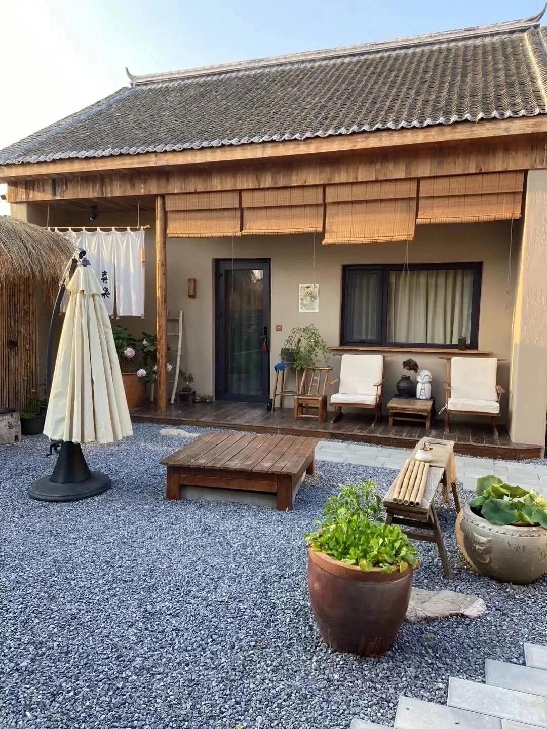 仿夯土稻草漆施工#仿泥巴稻草漆#民宿改造#美丽乡村