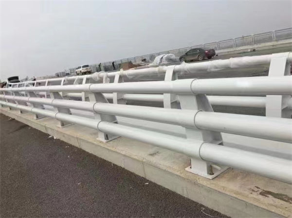 服务为先铝合金桥梁护栏厂家打造好品质