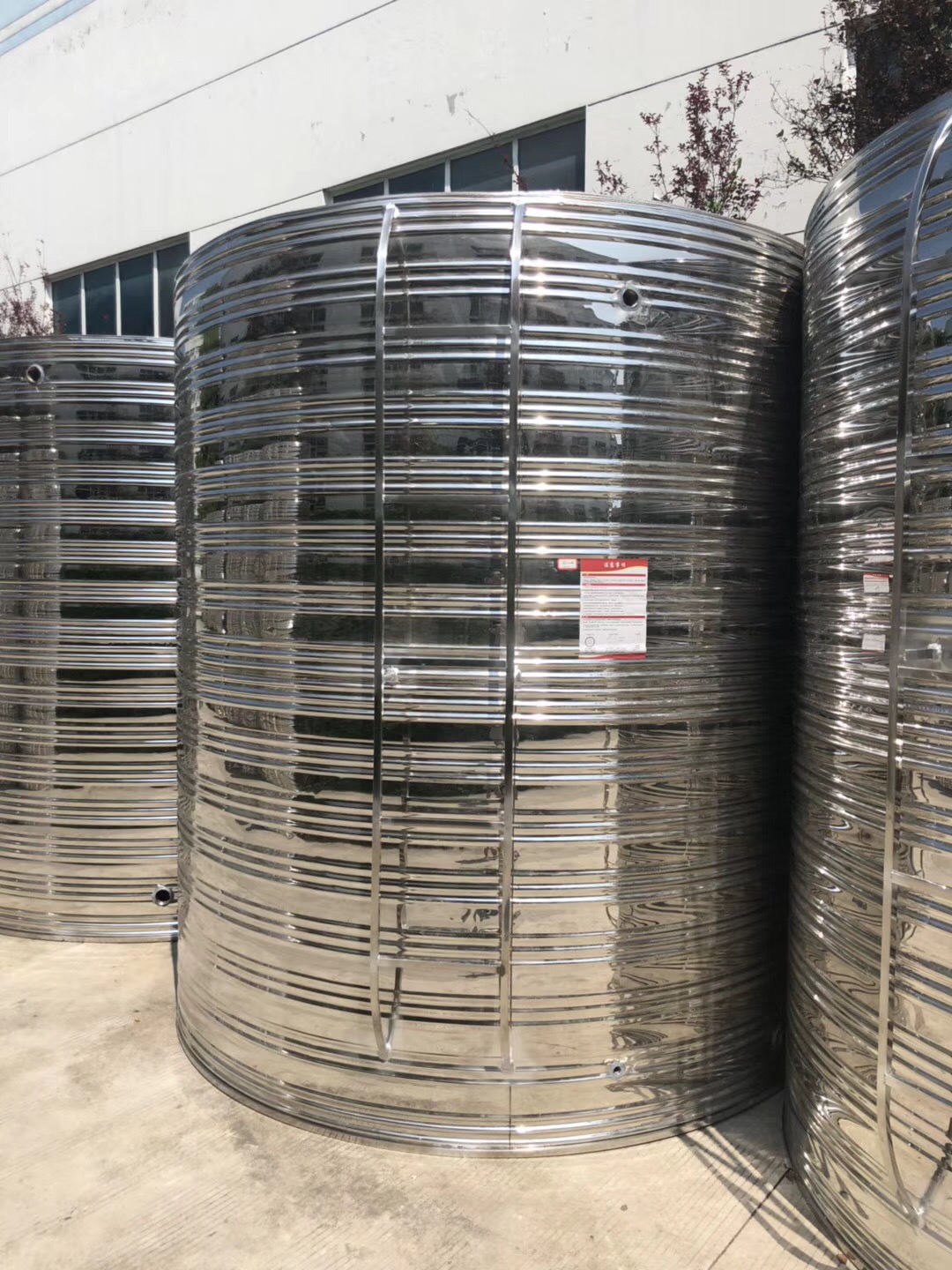 水箱圆柱形水箱厂家直营同城制造商