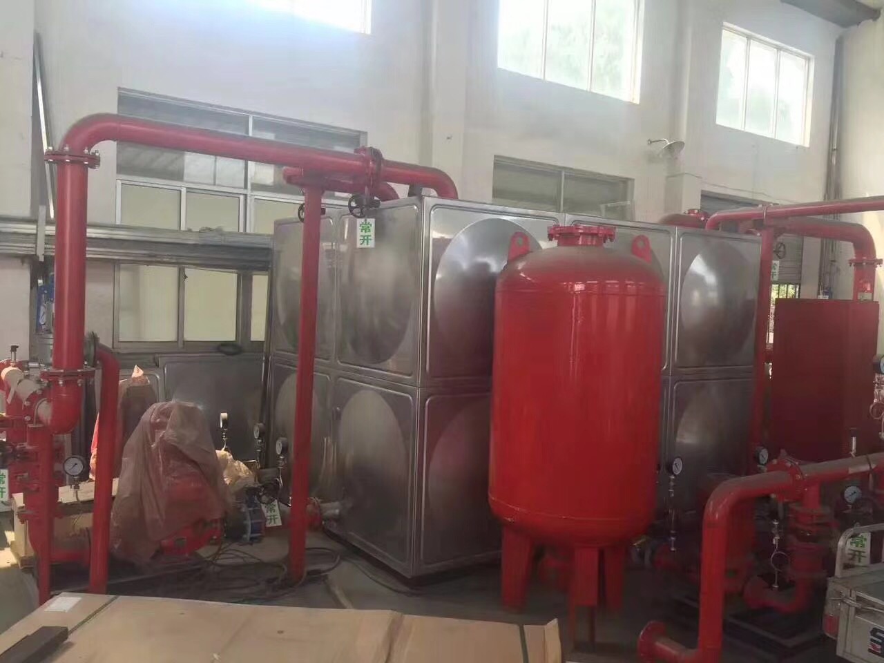 水箱 模压板水箱厂家细节之处更加用心