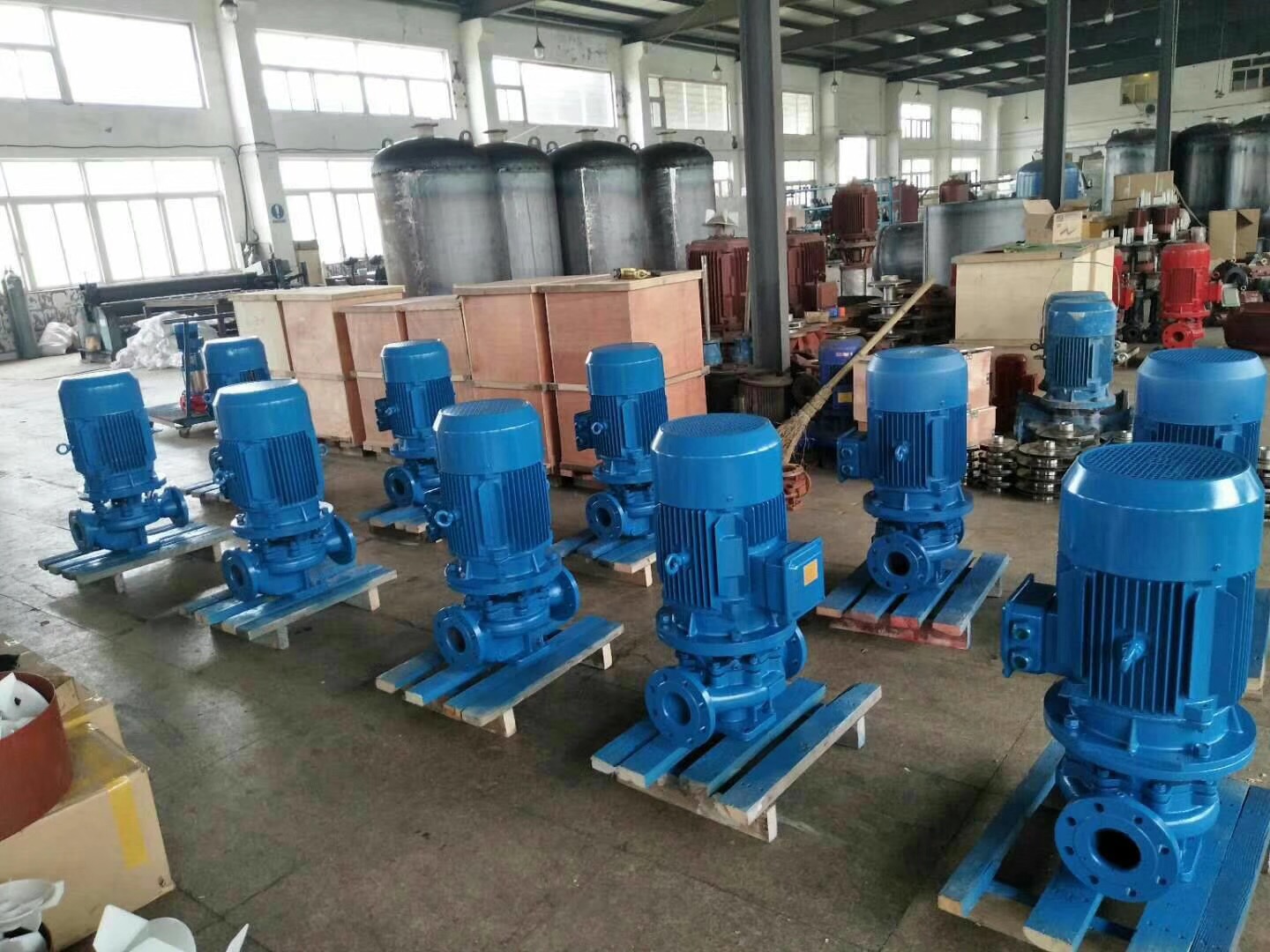 水箱圆柱形水箱欢迎新老客户垂询厂家大量现货