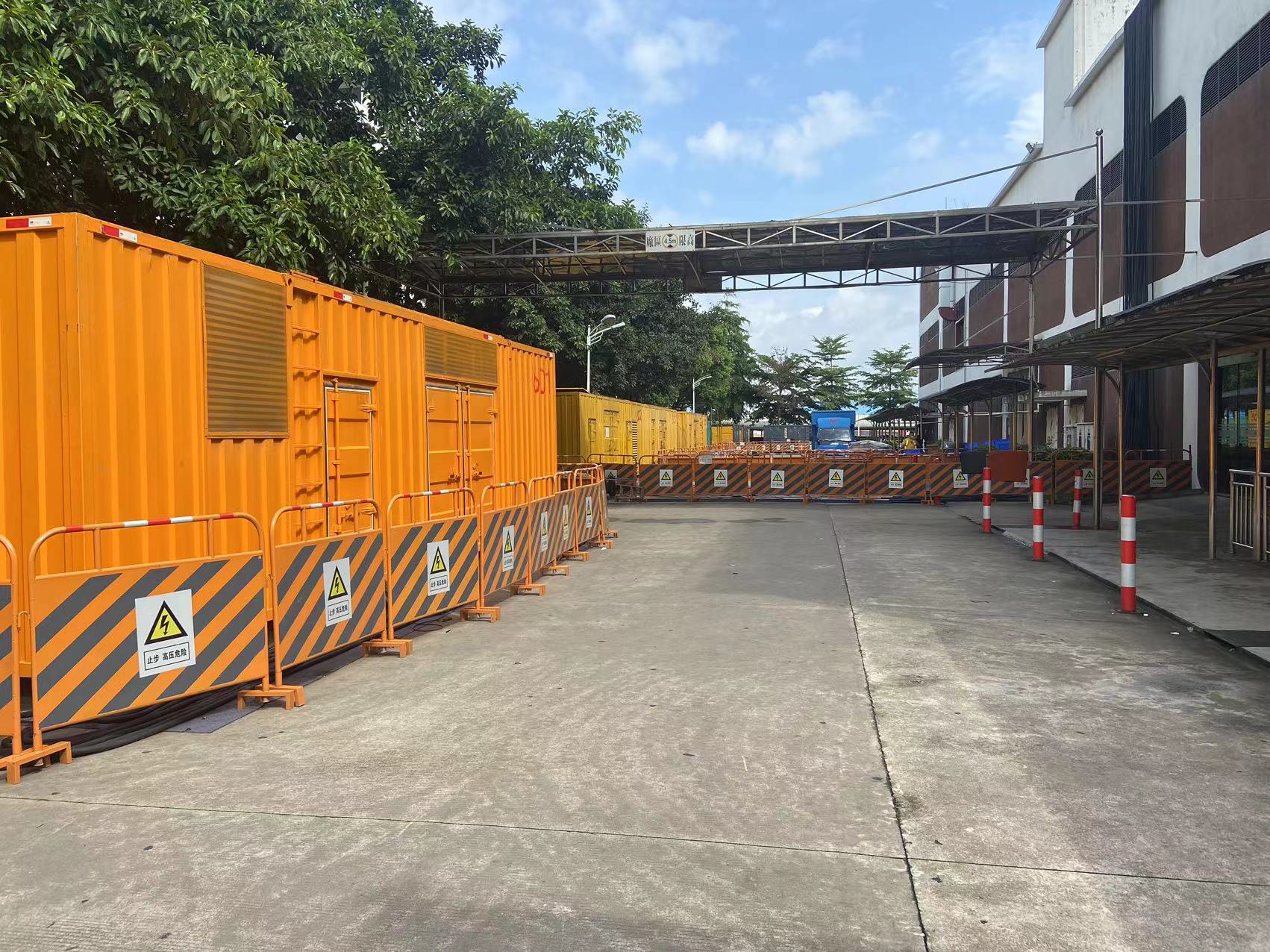 出租700KW发电机底价（供电局）发电机租赁出租公司
正规公司