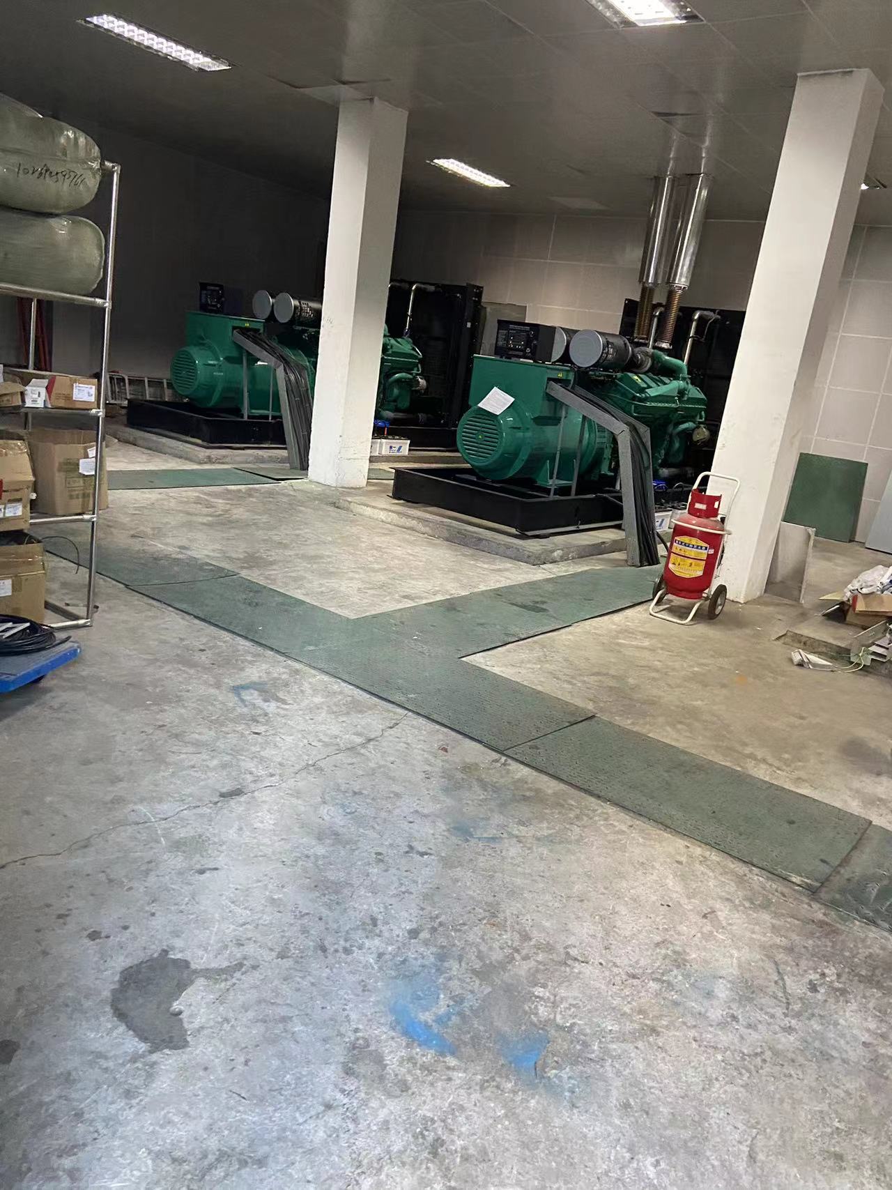 200KW发电机出租租赁400KW发电机电缆线出租UPS电源出租800千瓦发电机组出租信誉保证价格透明