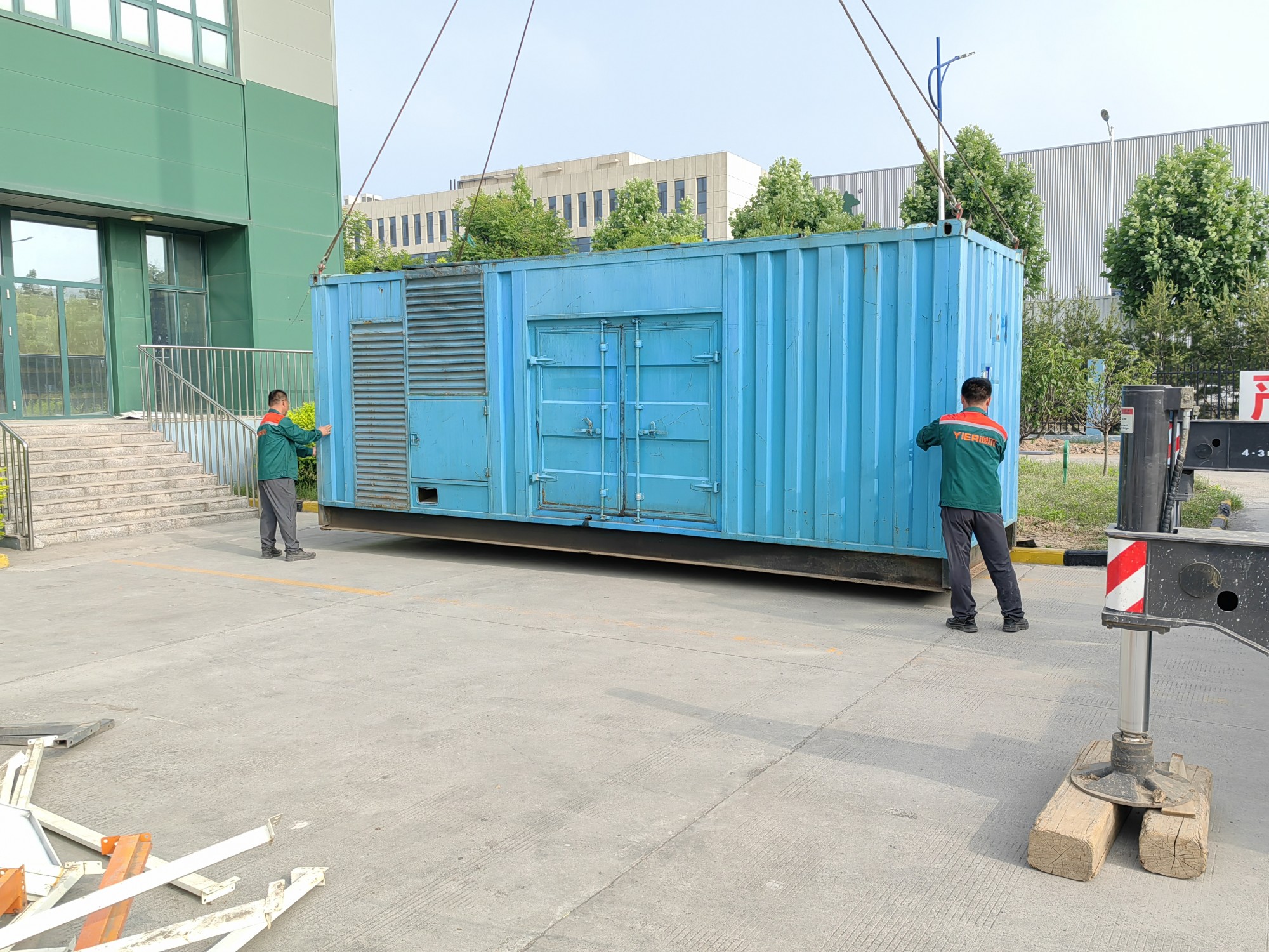 200KW发电机出租租赁400KW发电机电缆线出租UPS电源出租静音大功率发电机出租比同行便宜服务至上