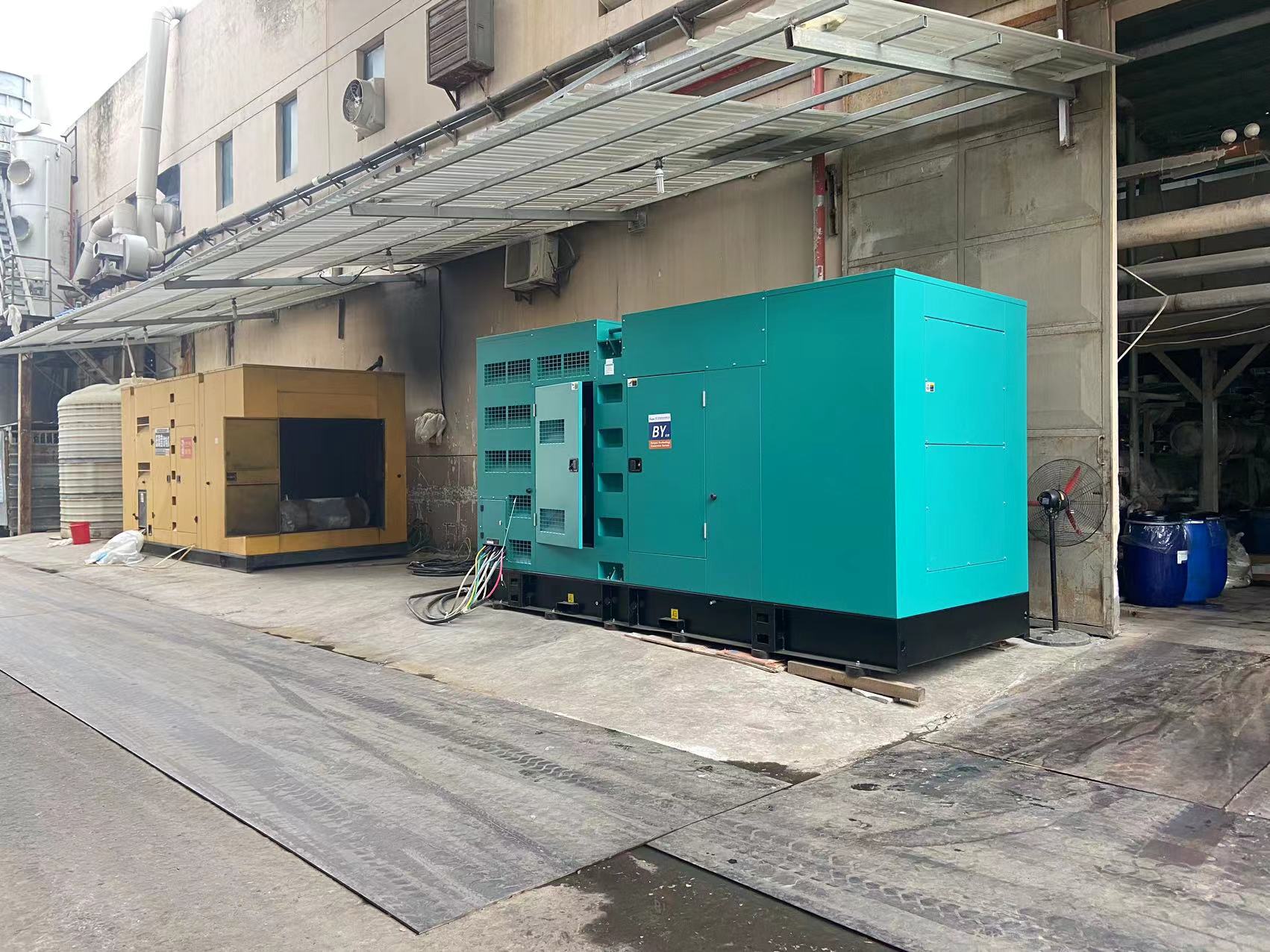 600KW发电机出租价格/400KW发电机租赁报价现货供应实力团队