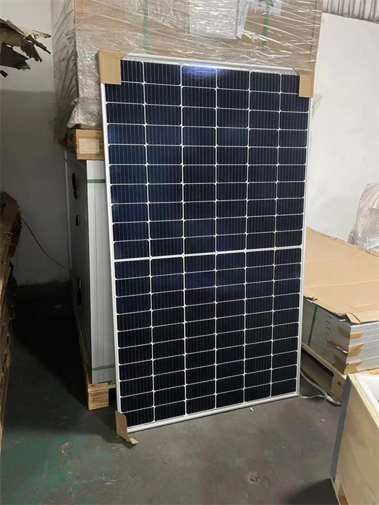 光伏板厂废料回收电话随叫随到